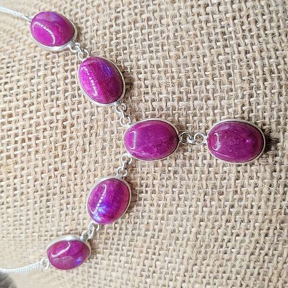 Dark Pink CE Moonstone Necklace - NWOT - Picture 5 of 8